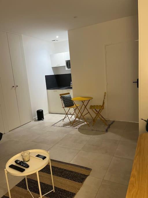 Charmant Studio / Centre Ville ニオール エクステリア 写真